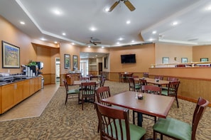 Free daily buffet breakfast