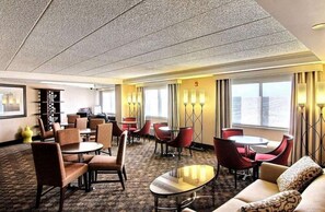 Business center - Wyndham Omaha / West Dodge (Omaha)