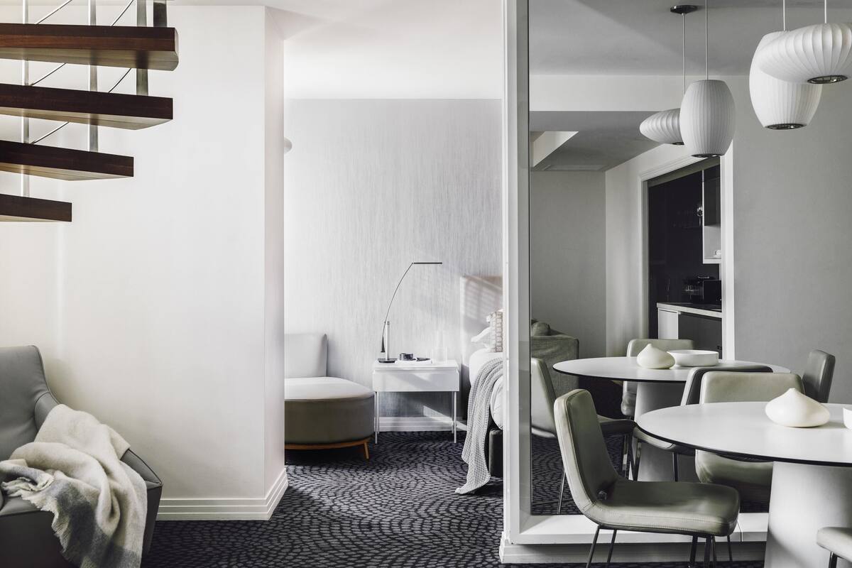 Premium bedding, pillow-top beds, minibar, in-room safe