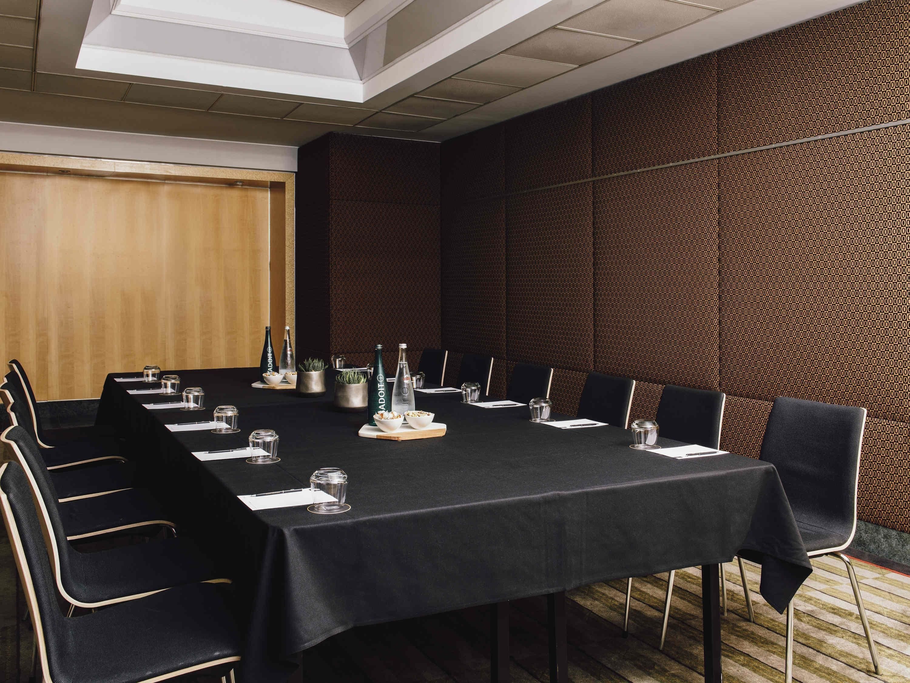 Meeting facility