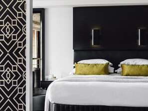 Penthouse, 1 King Bed, Balcony | Indoor wedding