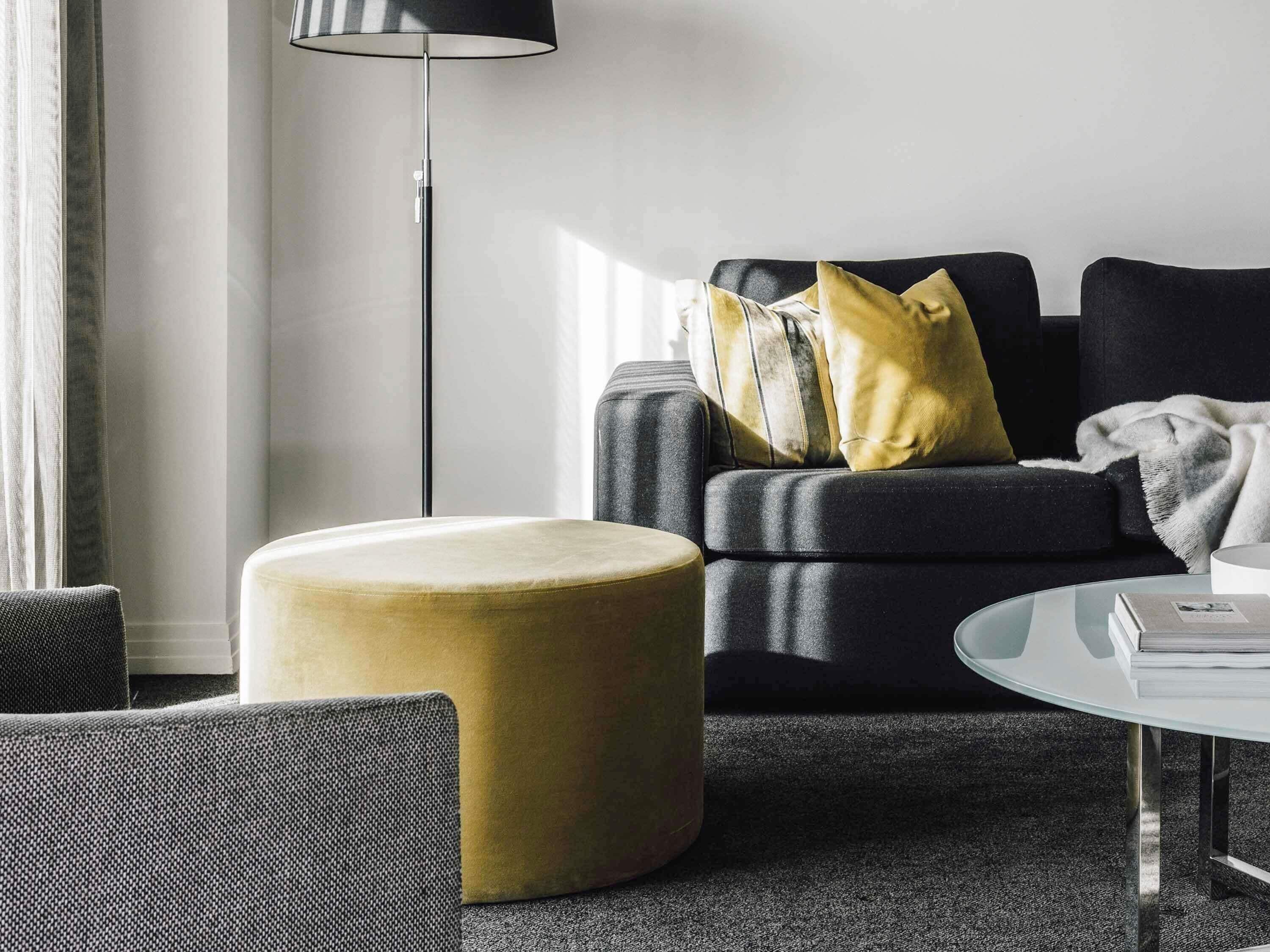 Junior-suite - 1 kingsize-seng - boblebad (Private Office) | Premium-sengetøj, senge med topmadrasser, minibar, pengeskab på værelset