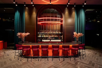 Lobby lounge at Paramount Times Square