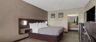 Quality Inn Charleston - West Ashley