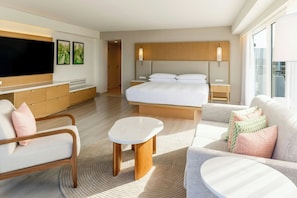 Junior Suite, 1 King Bed with Sofa bed, Club Lounge Access, Ocean View (Tradewinds, Adults Only) | 1 bedroom, premium bedding, down comforters, in-room safe