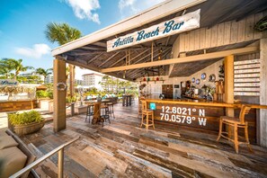 5 restaurants, breakfast, lunch, dinner served; Mediterranean cuisine