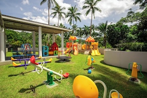 Außen-Kinderspielplatz