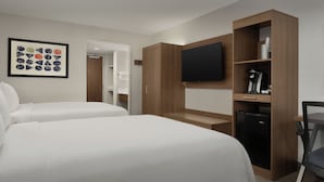 Premium bedding, pillowtop beds, in-room safe, desk
