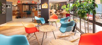 โรงแรม B&B ซ็องเทร์ รีฟ ดรอยท์