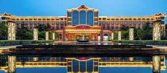 Crowne Plaza Zhengzhou by IHG