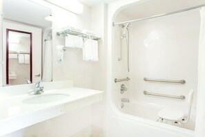 1 King Bed, Mobility Accessible Room, Bathtub w/ Grab Bars, Non-Smoking | Accessible bathroom