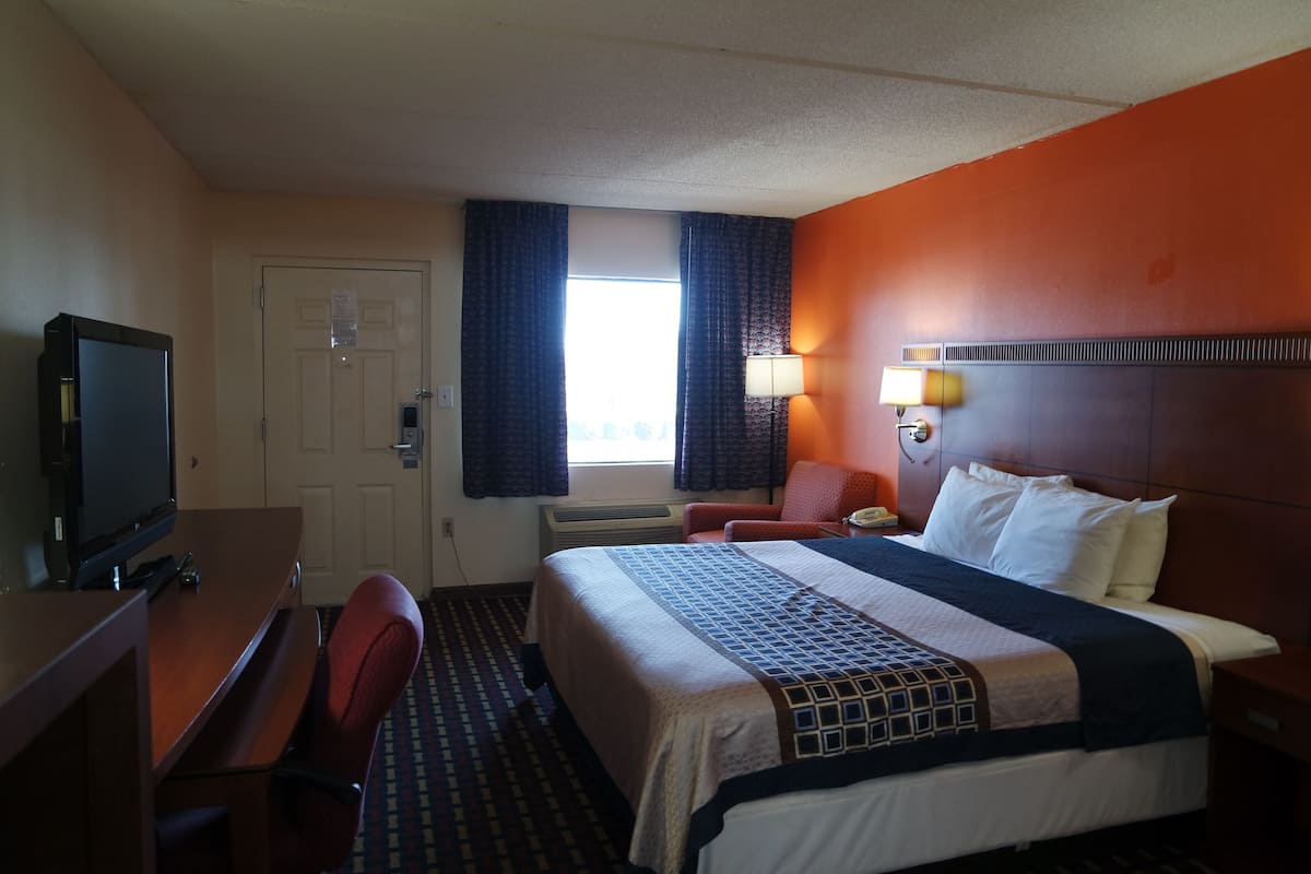 Bureau, Wi-Fi gratuit, draps fournis