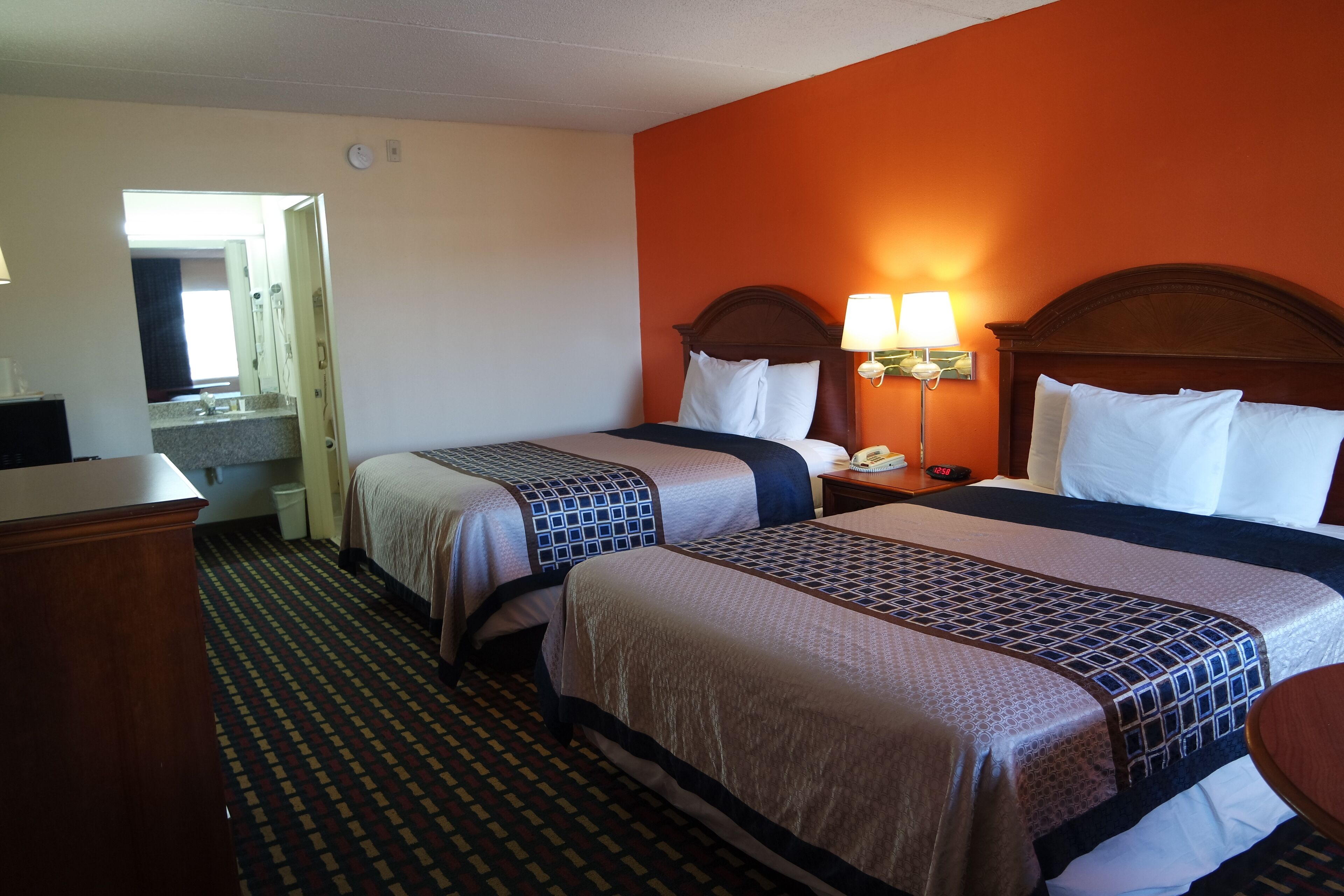 Desk, free WiFi, bed sheets