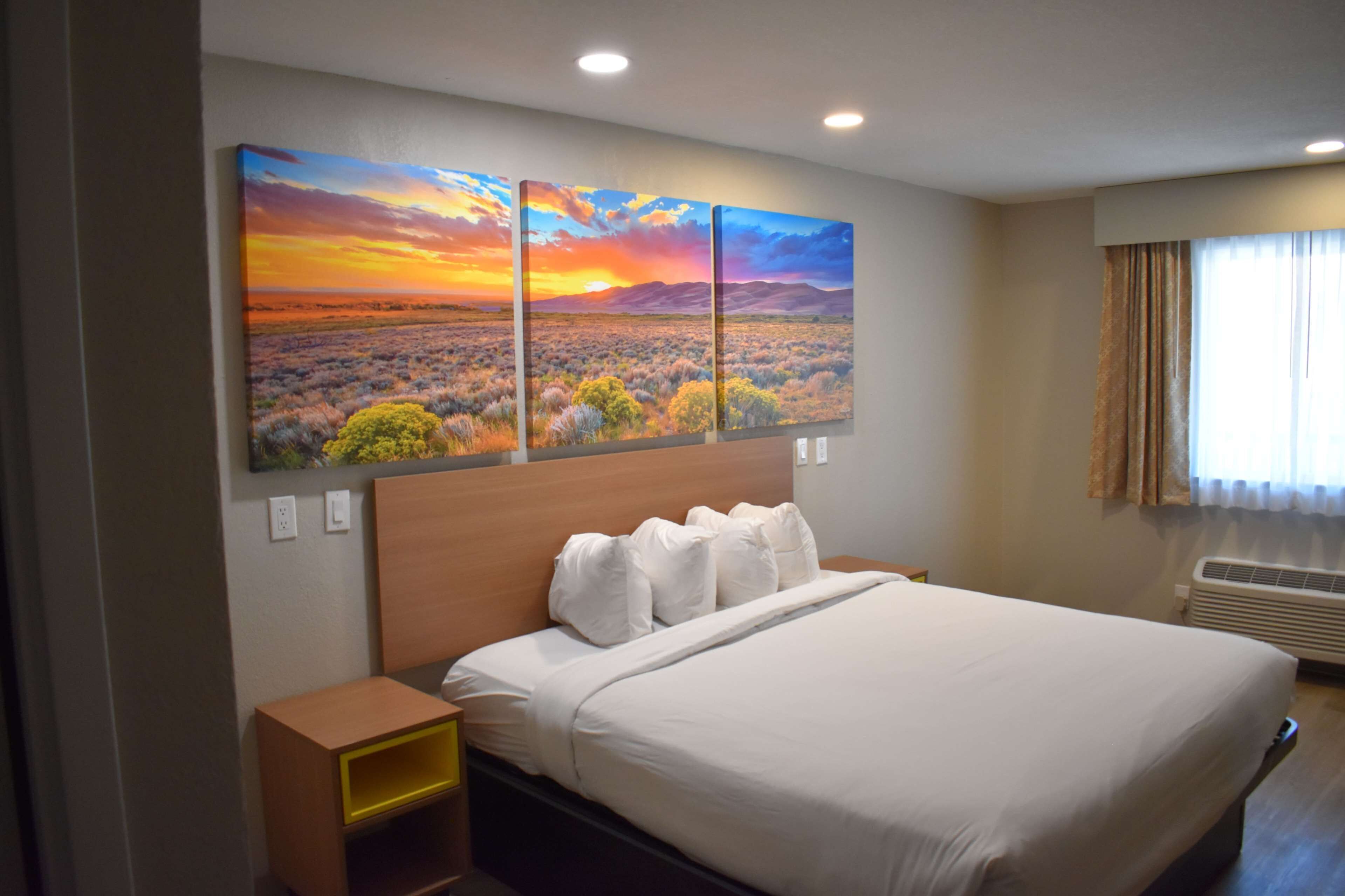 In-room safe, desk, iron/ironing board, free cribs/infant beds