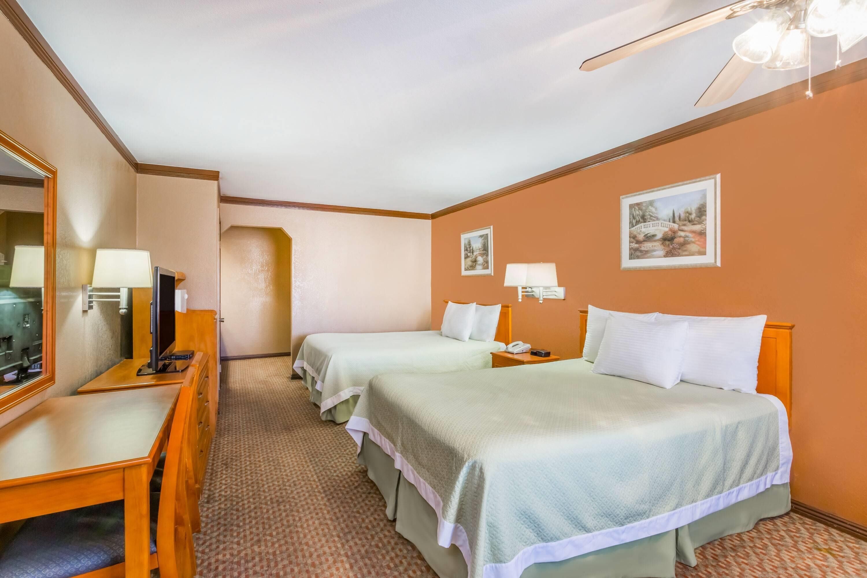 Foto - Days Inn by Wyndham Bishop