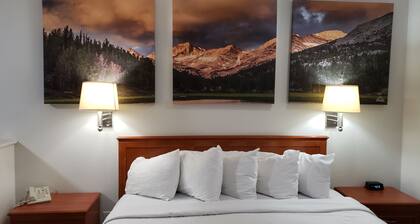 Days Inn by Wyndham Bishop
