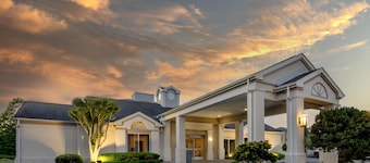 Best Western Plus Inn at Valley View
