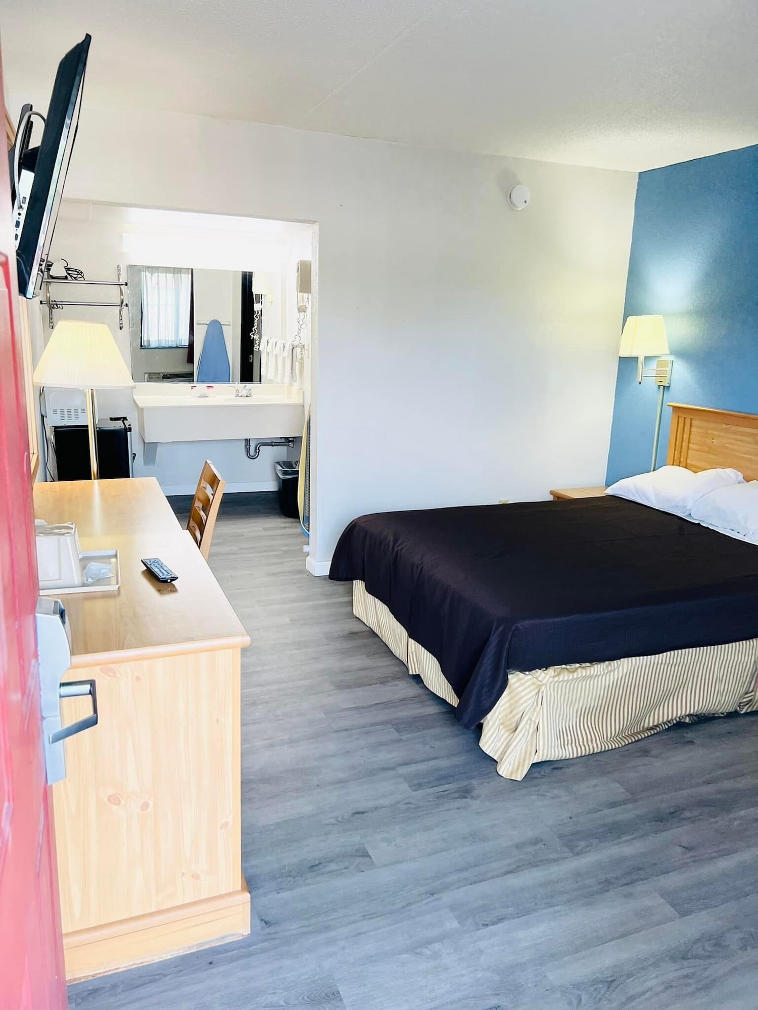 2 Star Hotels
