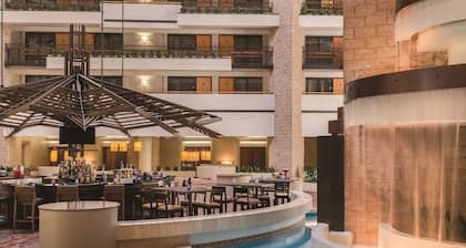 Embassy Suites by Hilton Orlando International Dr ICON Park
