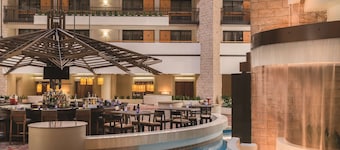 Embassy Suites by Hilton Orlando International Dr ICON Park