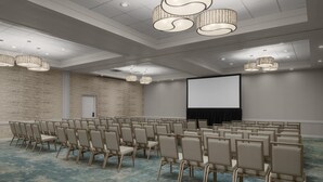 Ballroom - Embassy Suites by Hilton Orlando International Dr ICON Park (Orlando)