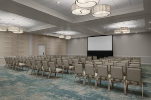 Ballroom - Embassy Suites by Hilton Orlando International Dr ICON Park (Orlando)