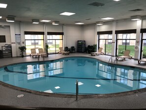 Indoor pool, pool loungers