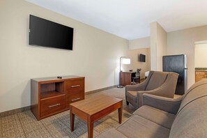 Suite, Multiple Beds, Non Smoking | Desk, laptop workspace, iron/ironing board, free cribs/infant beds
