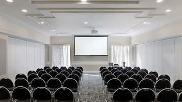 สถานที่จัดงานประชุม