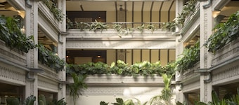 Mayfair House Hotel & Garden