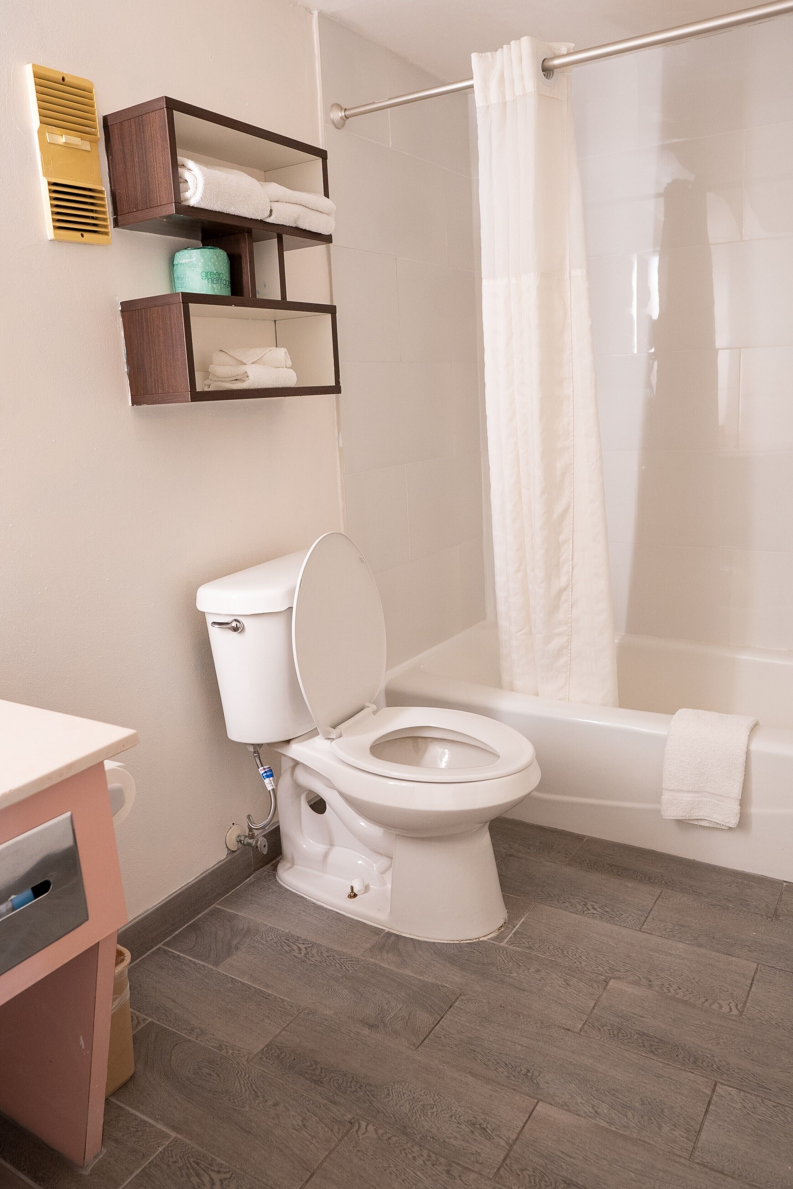 Foto - Howard Johnson by Wyndham Clearwater - Dunedin