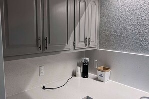 Full Apartment, 2 Queen Beds, Non Smoking | Premium bedding, desk, laptop workspace, blackout drapes