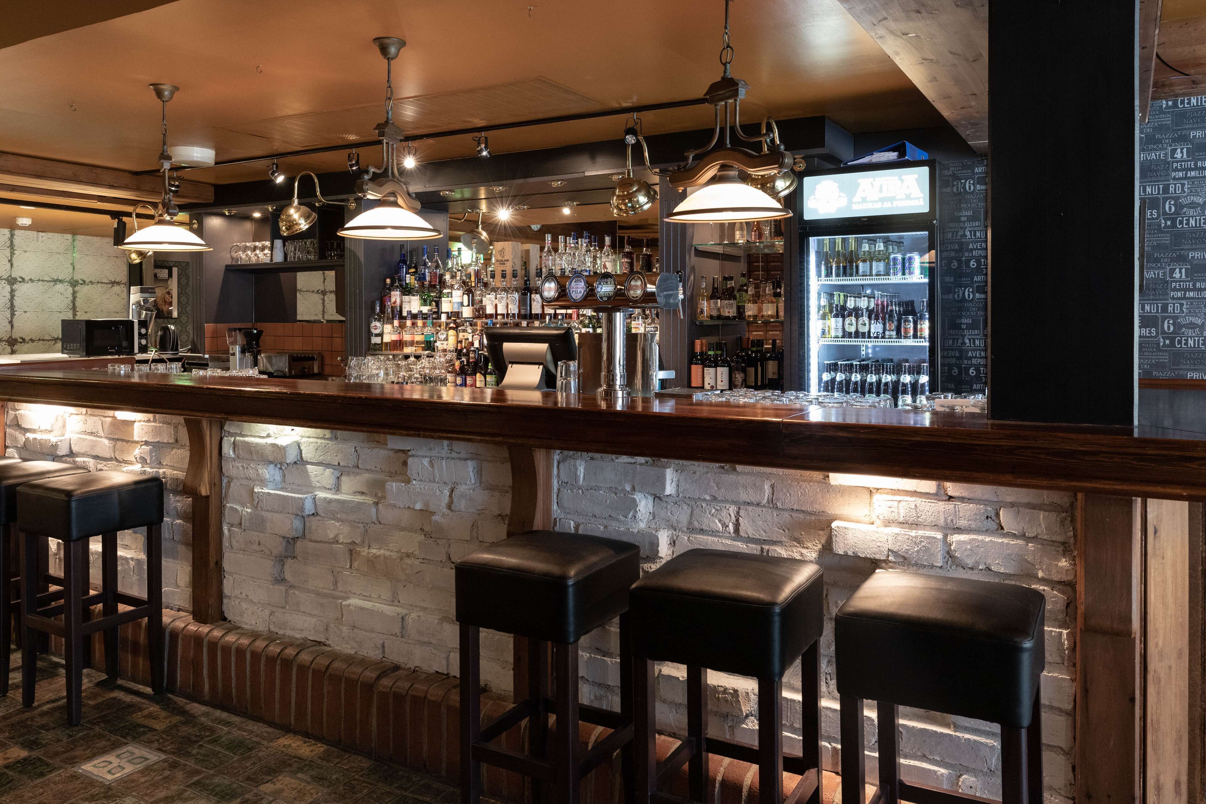 Bar (in der Unterkunft)
