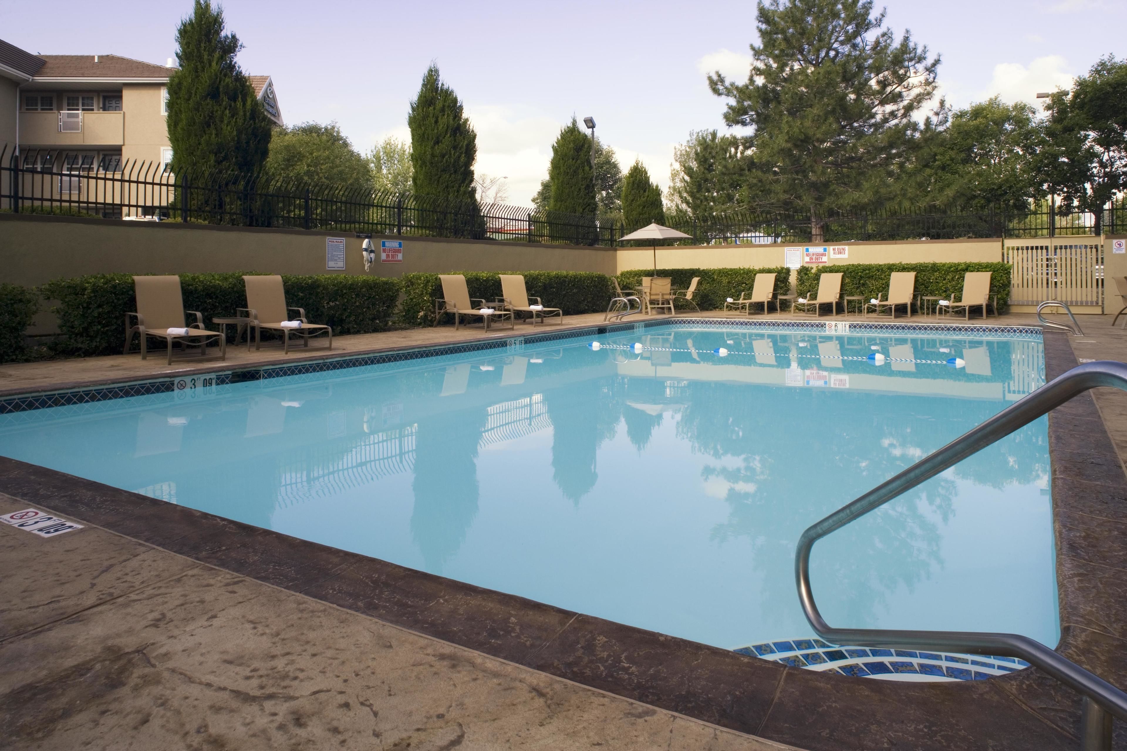 Photo - Holiday Inn Denver Lakewood by IHG
