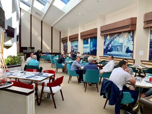 Daily buffet breakfast for a fee