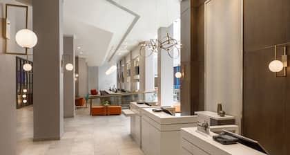 Crowne Plaza College Park - Washington DC by IHG