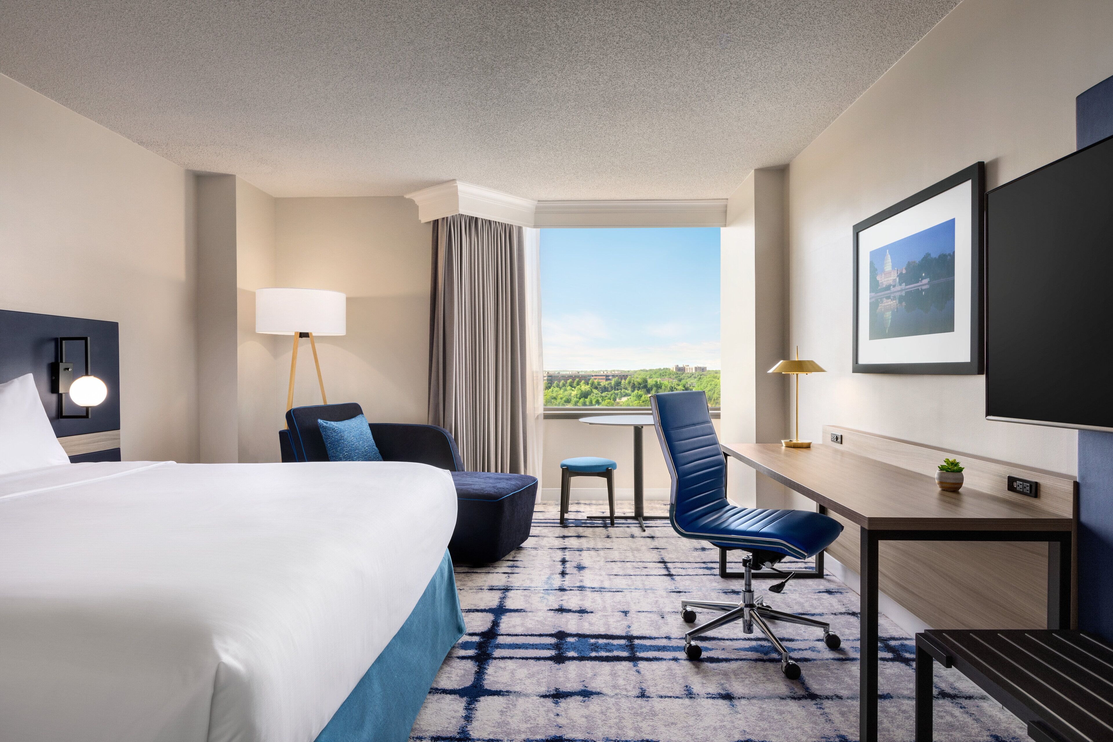 1 bedroom, premium bedding, in-room safe, desk