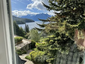 Standard Double Room, Lake View | Individually decorated, individually furnished, blackout drapes