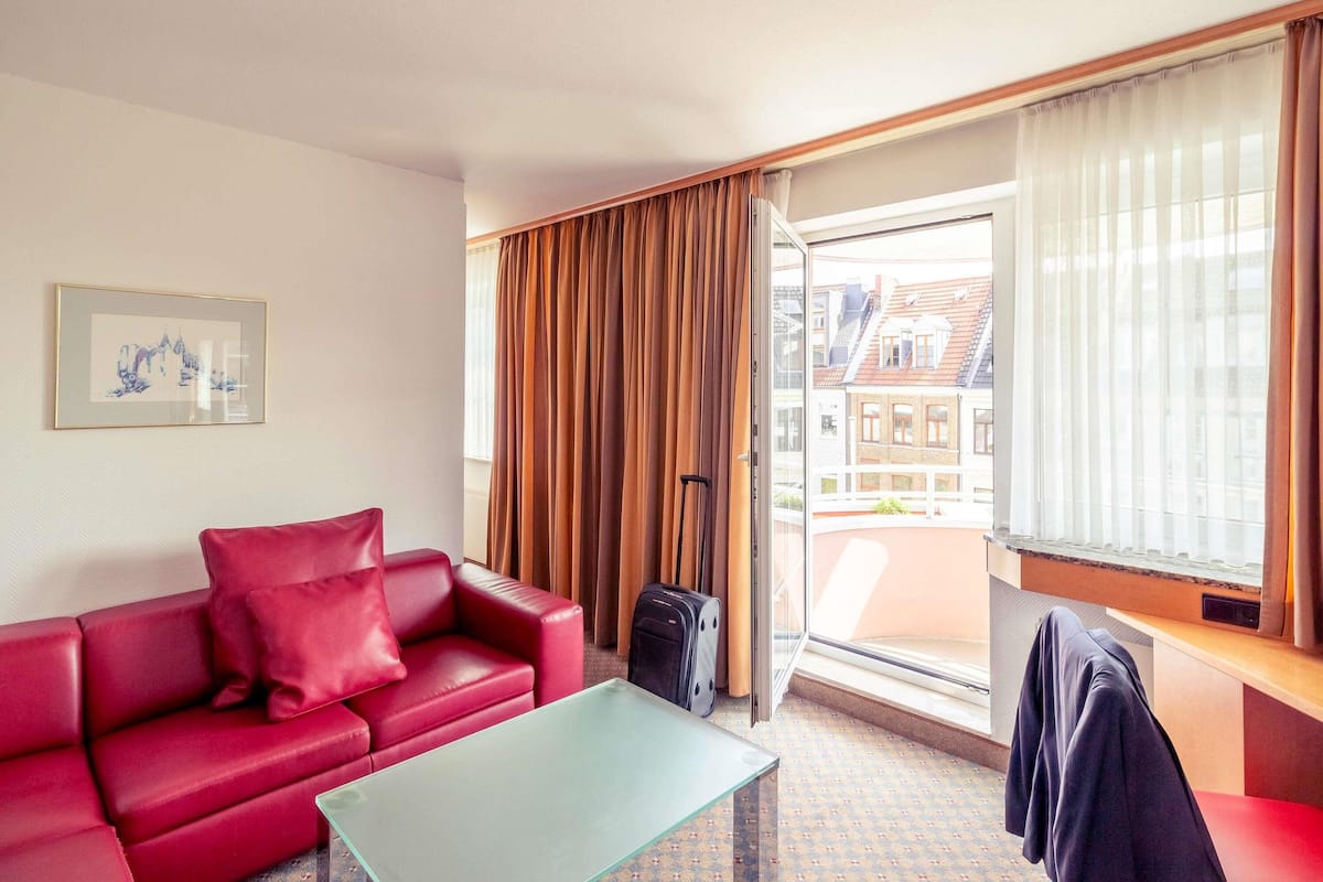 Privilege, Suite, 1 King Bed