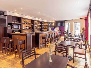 Bar (in der Unterkunft)