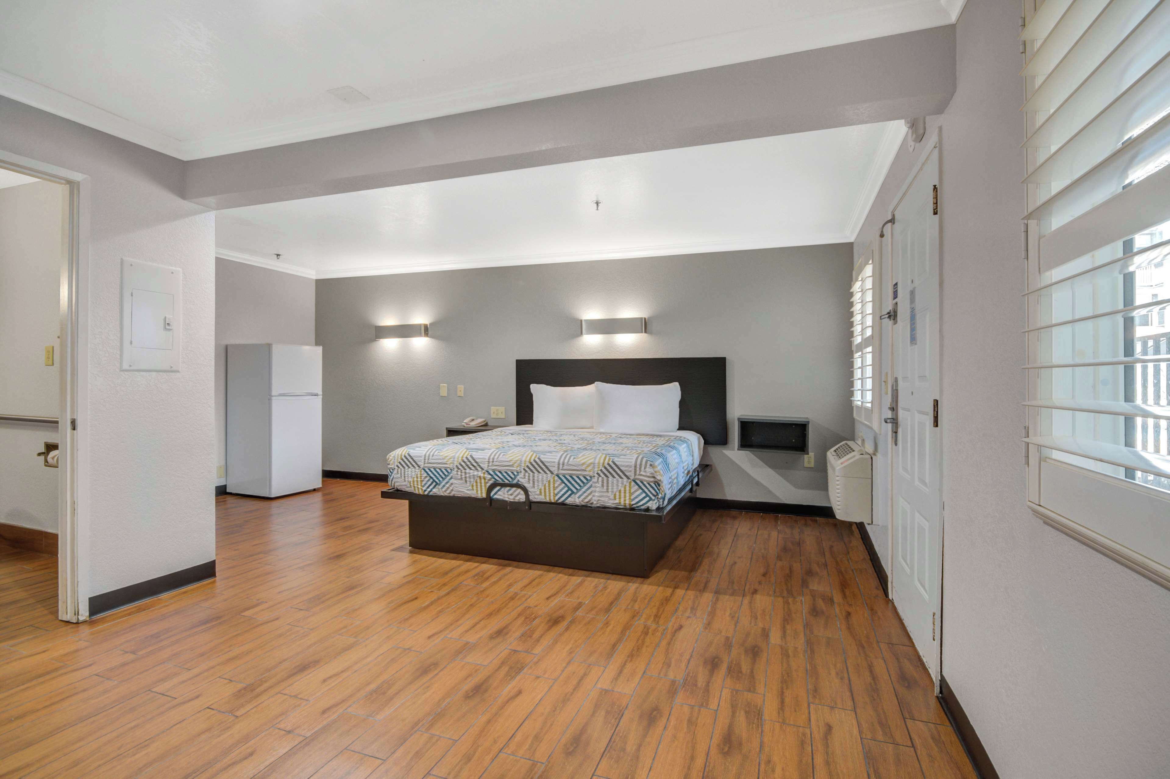 Dundyner, wi-fi (inkludert) og sengetøy