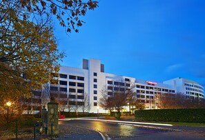 Façade de l’hébergement - soirée/nuit