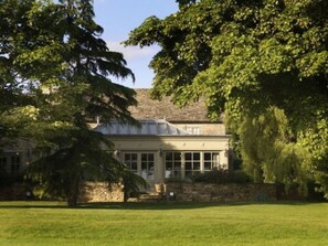 Exterior - Calcot (Tetbury)