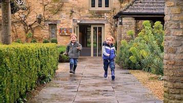 Perincian bahagian luar