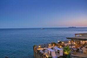 Bar sur la plage