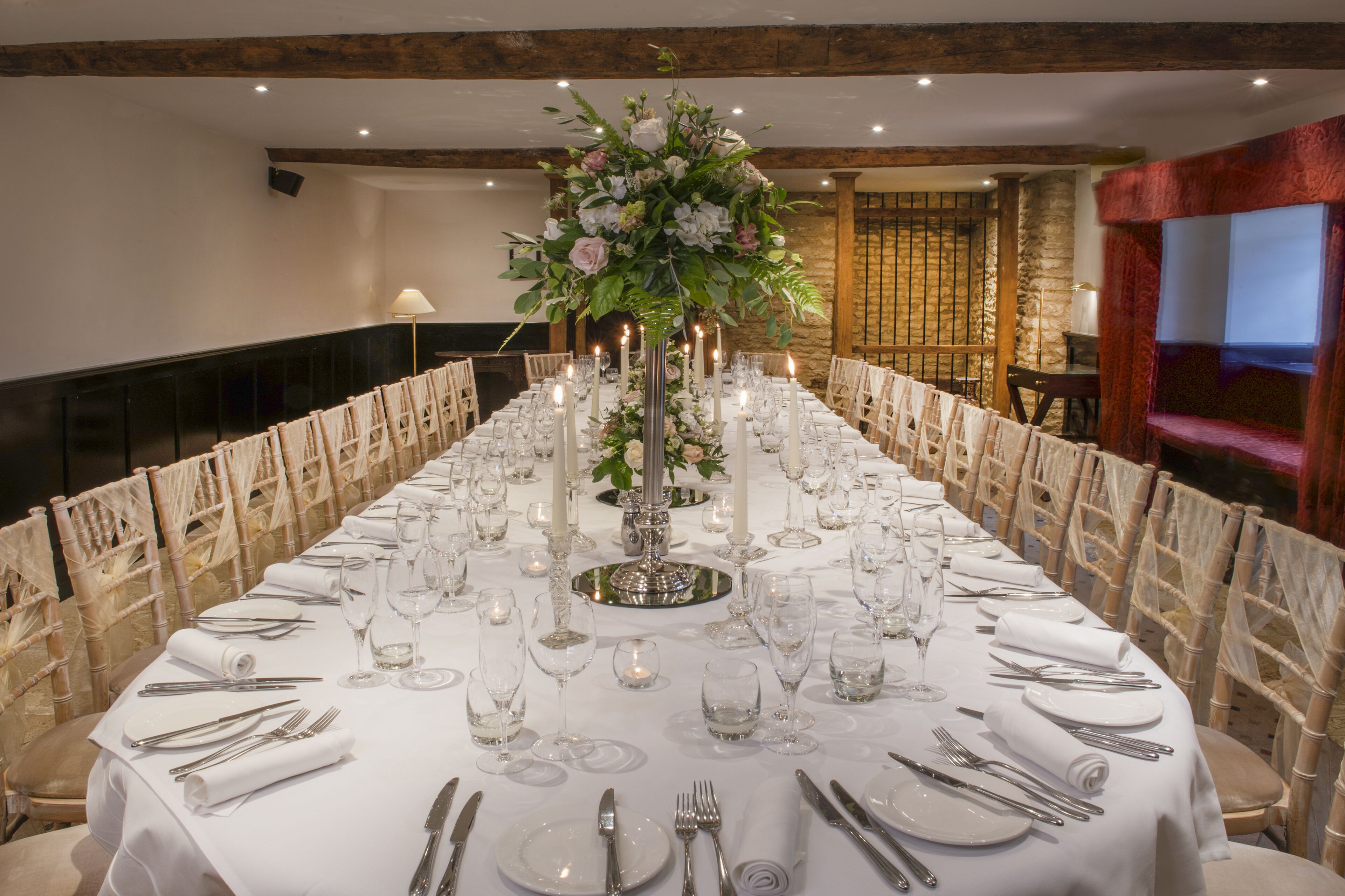 Foto - Macdonald Bear Hotel