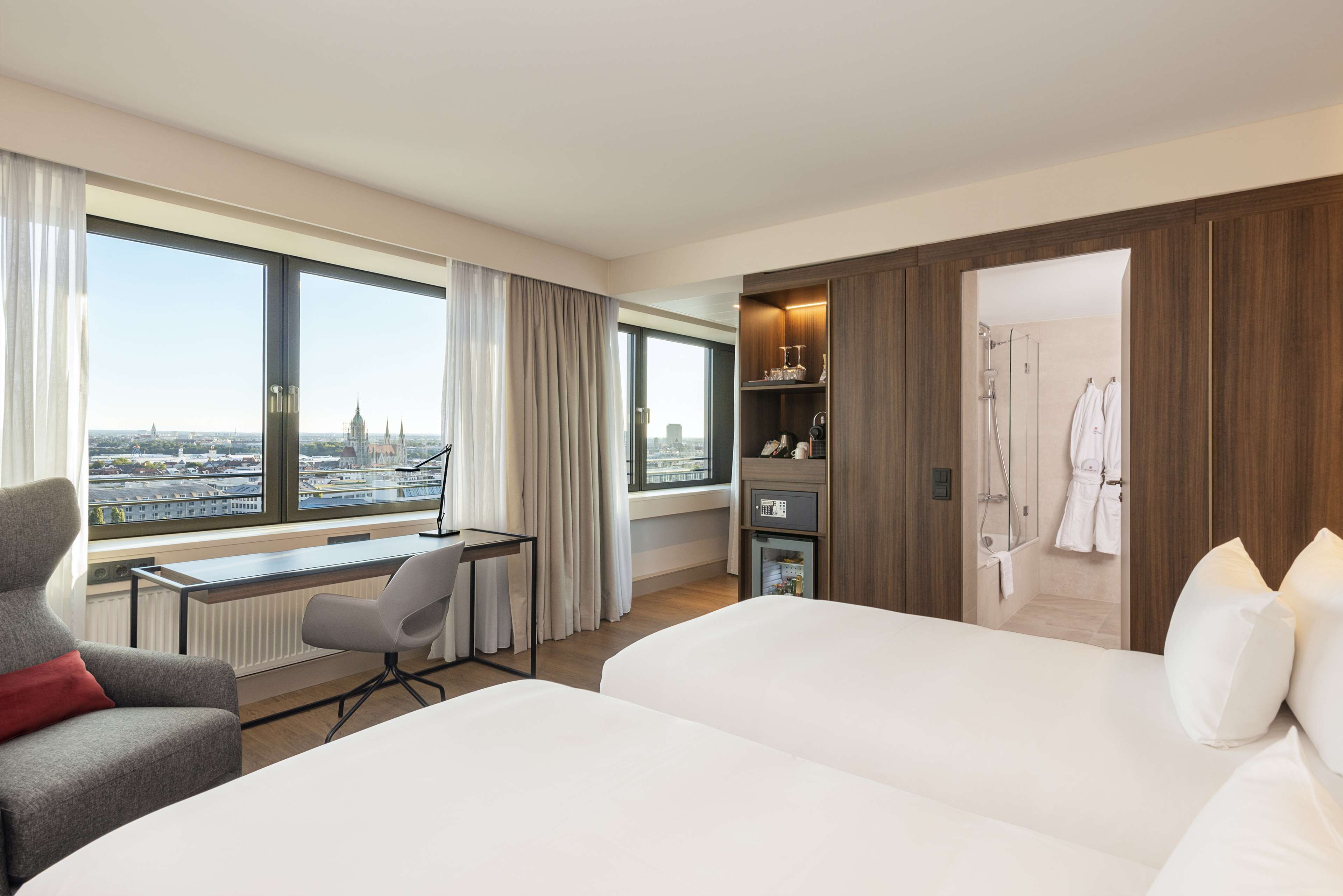 Premium bedding, minibar, in-room safe, desk