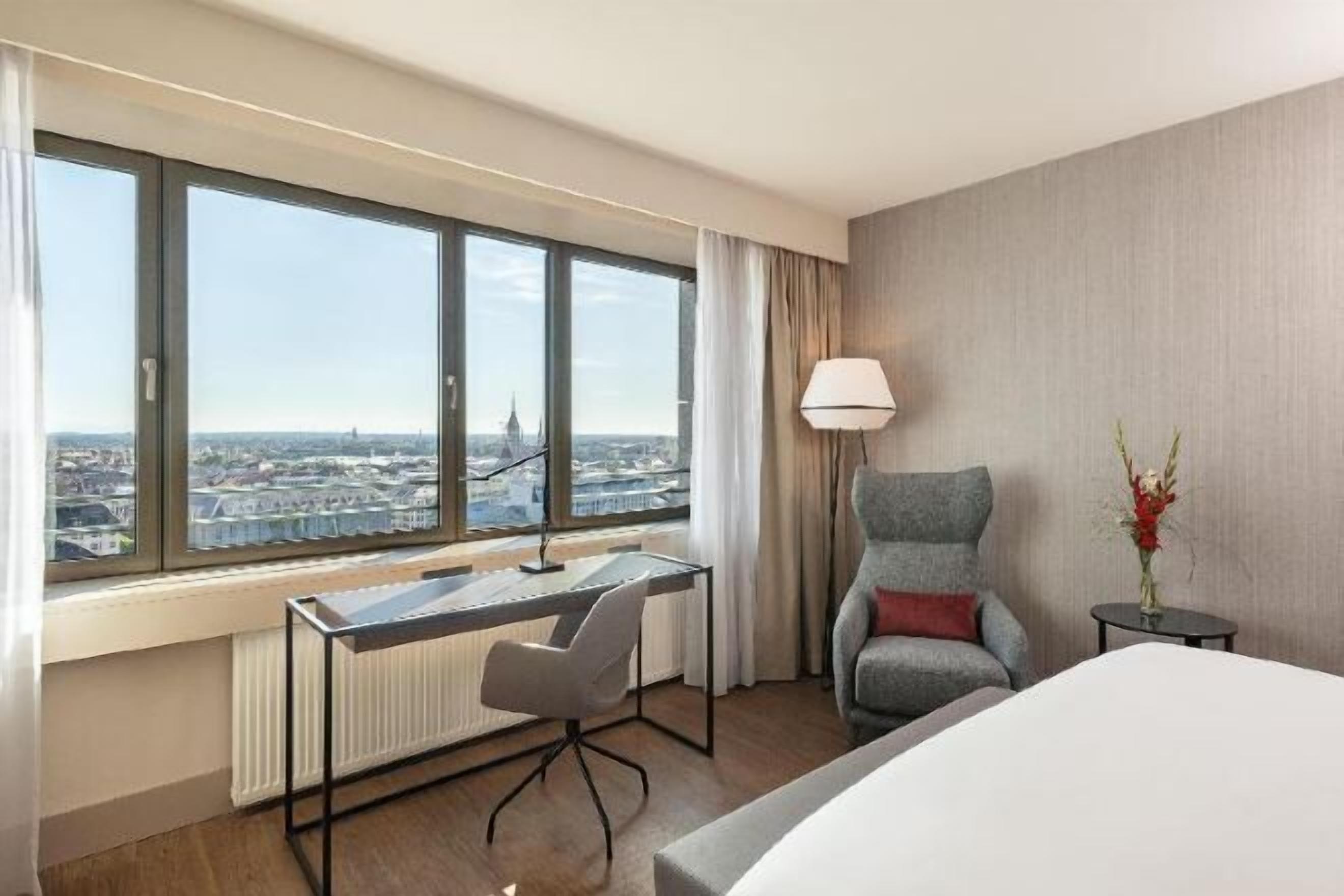 Ropa de cama de alta calidad y minibar 