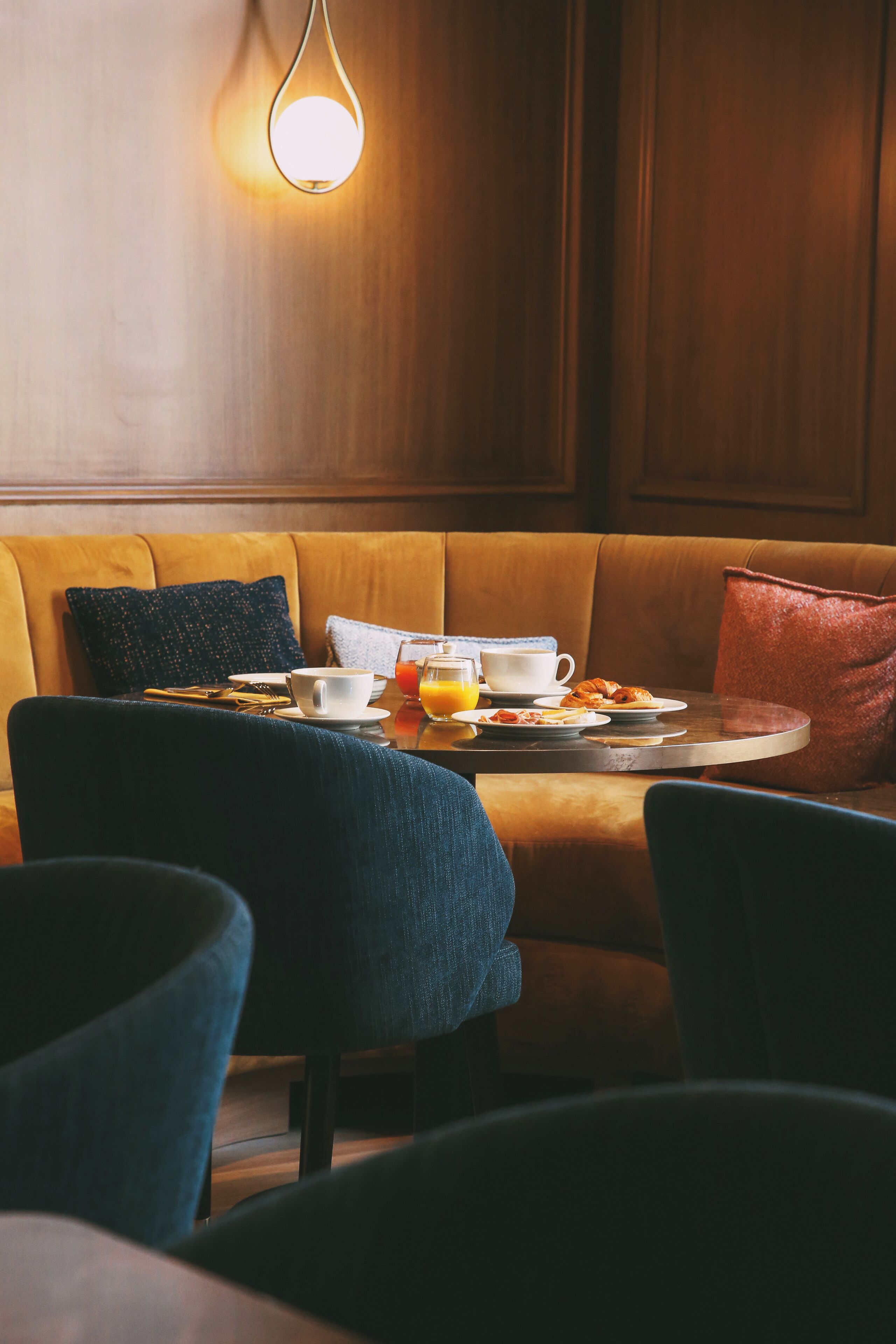 daily buffet breakfast (eur 18 per person)