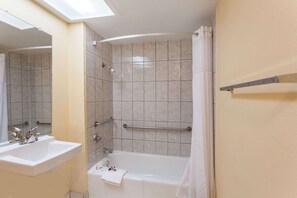 Standard Room, 1 King Bed, Accessible | Bathroom | Shower, hair dryer, towels - Howard Johnson by Wyndham Norco (Norco)